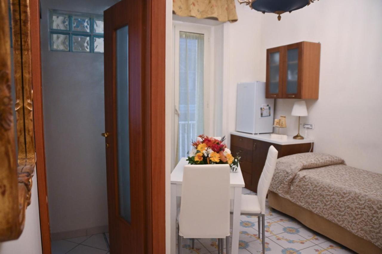 Pagina Storica Di Napoli Apartment Екстериор снимка