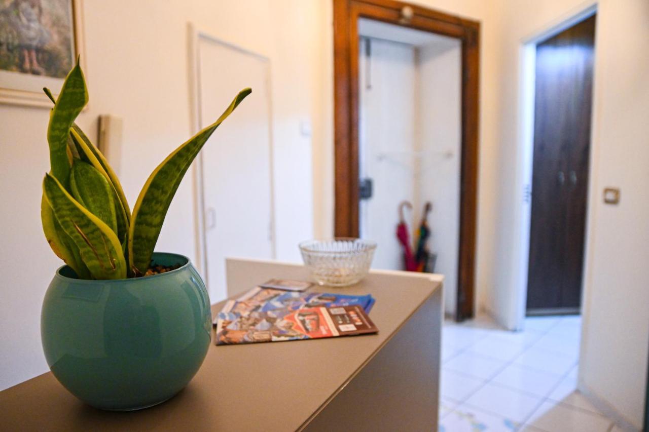 Pagina Storica Di Napoli Apartment Екстериор снимка