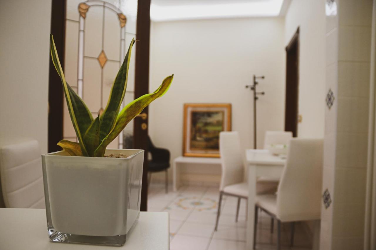Pagina Storica Di Napoli Apartment Екстериор снимка