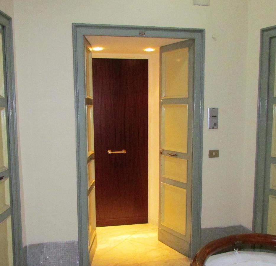 Pagina Storica Di Napoli Apartment Екстериор снимка
