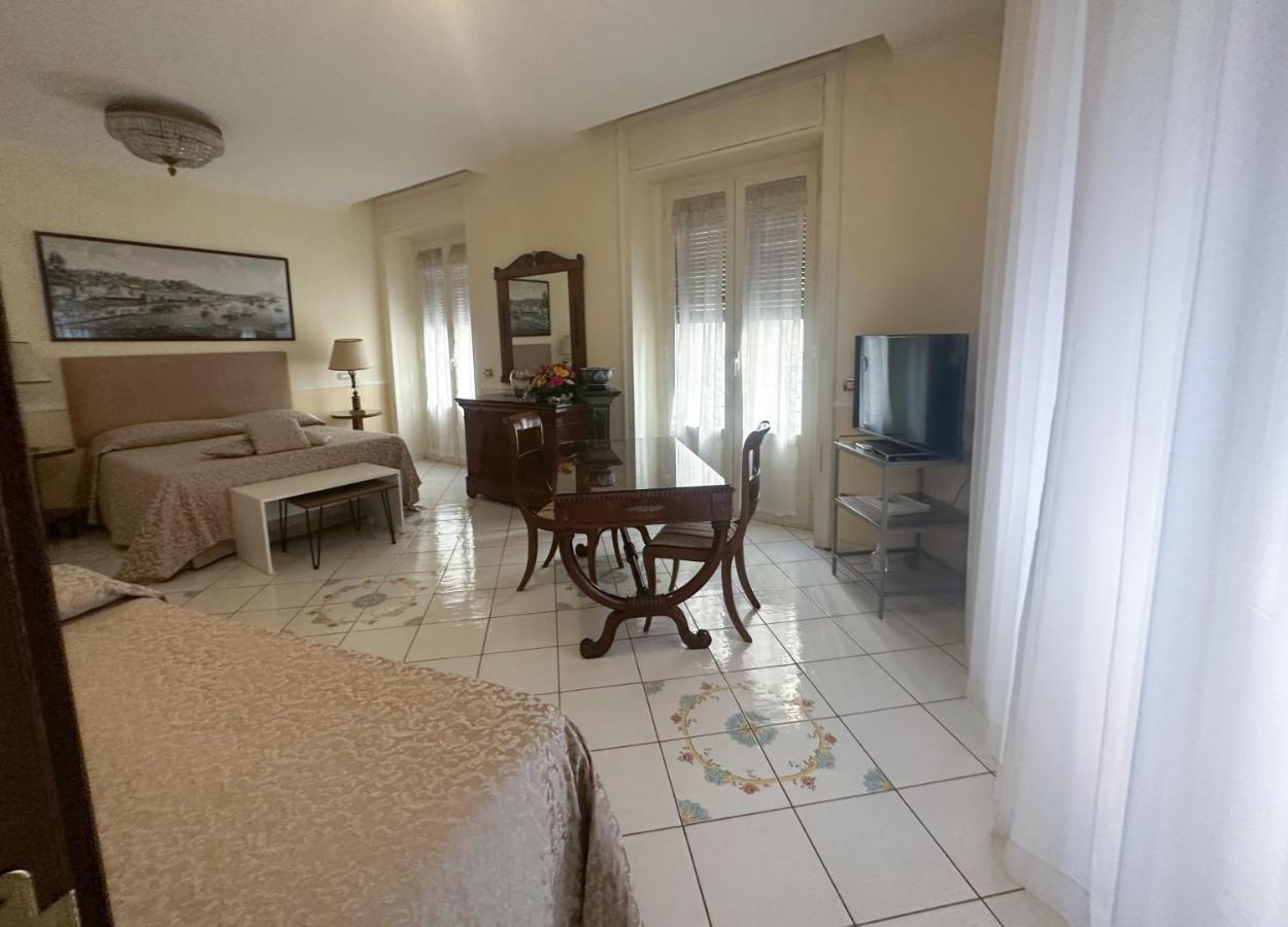 Pagina Storica Di Napoli Apartment Екстериор снимка