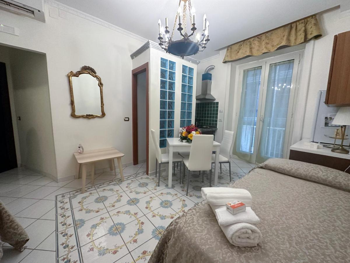 Pagina Storica Di Napoli Apartment Екстериор снимка